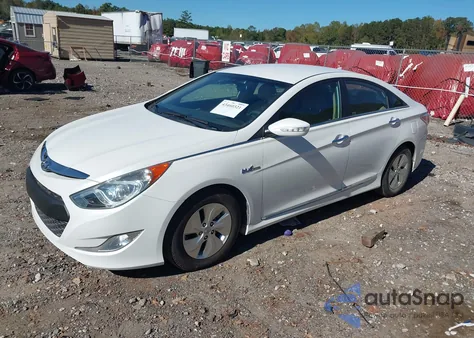 2015 Hyundai Sonata Hybrid из США, поврежденный, VIN KMHEC4A47FA124612